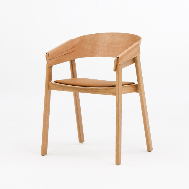 포레체어 가죽 오크원목 인테리어 카페 디자인 의자