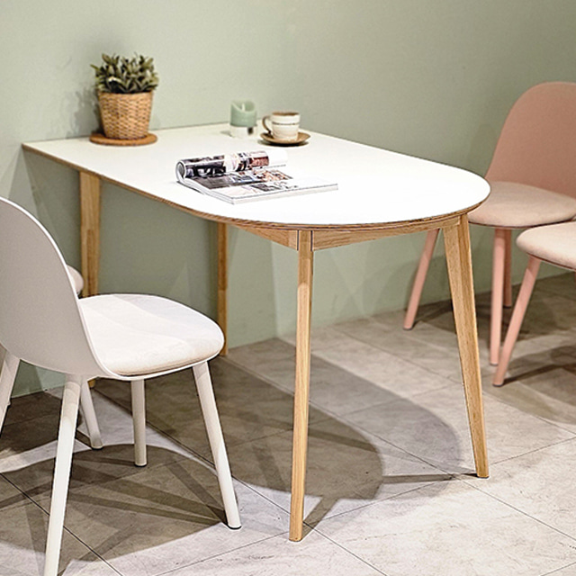 에보니 반타원 테이블 자작나무 고무나무 인테리어 카페 디자인