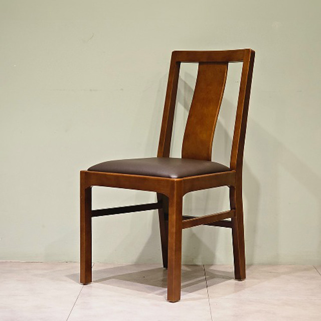 헤르메스체어 고무나무 우드 의자 인테리어 카페 디자인