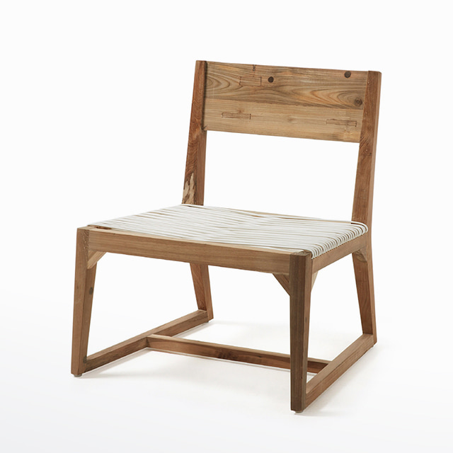 로랑트체어 목재 폴리라탄 카페 인테리어 디자인 라운지 의자
